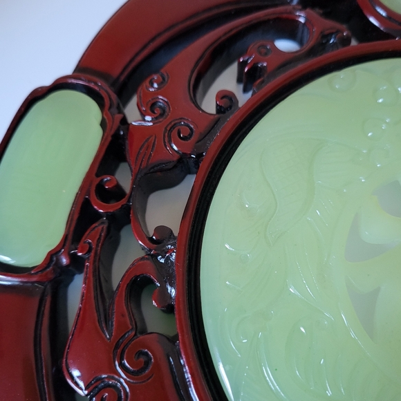 Faux Jade and Resin Decorative Chinese Wall Hanging - Picture 9 of 15